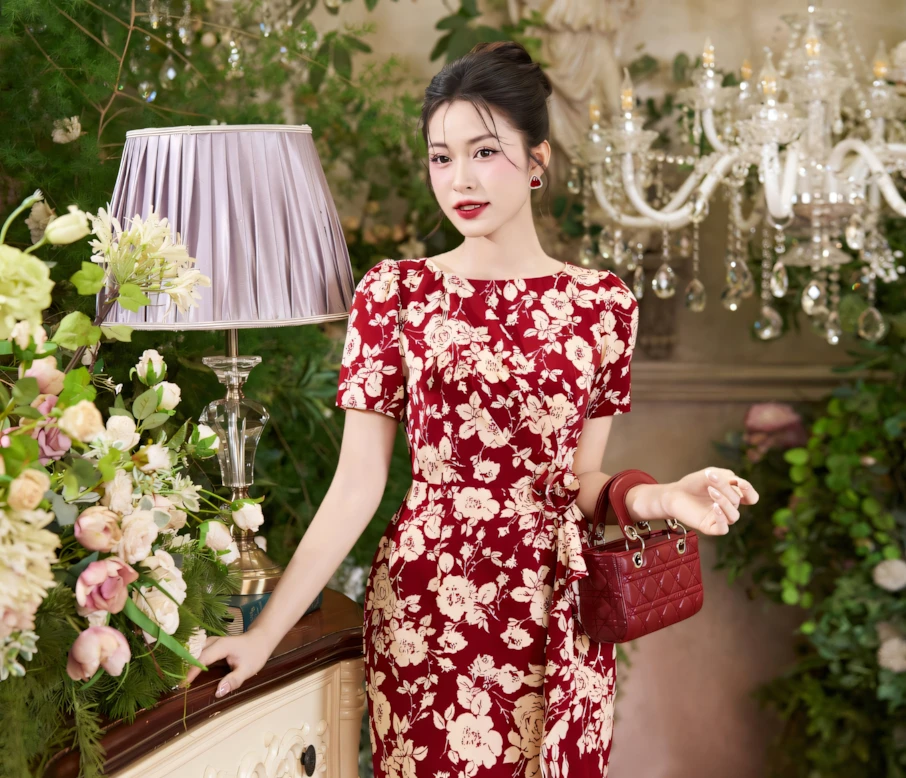 Lê Doãn Thu Hồng 1 Lê Doãn Thu Hồng
